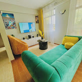BETHANY CUSHY BNB KISII